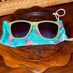 NWT. Goodr sunglasses.